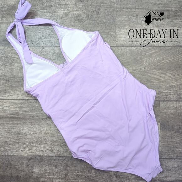 Suuksess Cross Front Halter One Piece Swimsuit Size M - Picture 4 of 4